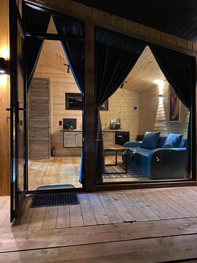 Little Wood House Gergeti Villa คัซเบกี ภายนอก รูปภาพ